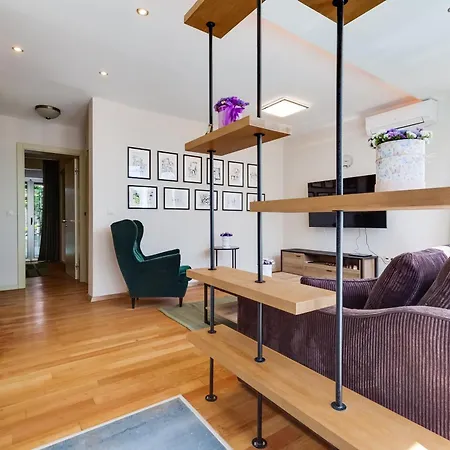 Spacious With Private Heated Pool, Diklo * Zadar